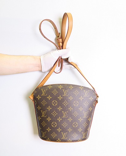 Drouot Shoulder Bag, front view